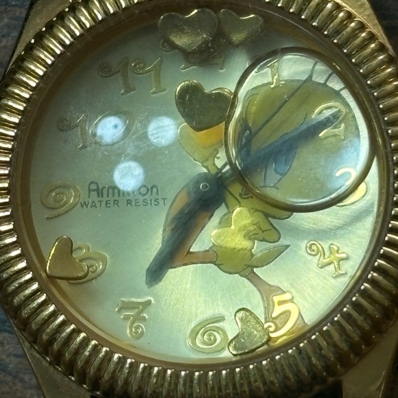 Armitron Tweety Bird With Floating Hearts 1999 Leather Band Glass Has A Bubble - Picture 5 of 8